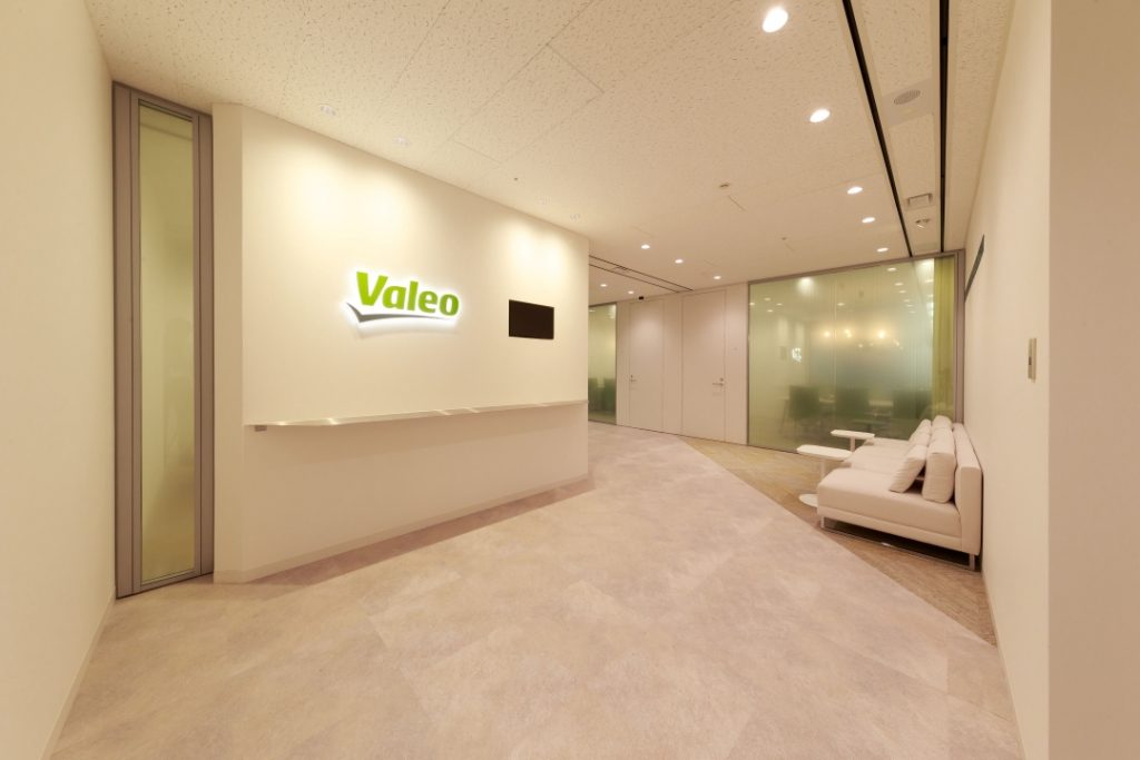 vol.117 株式会社ヴァレオジャパン レイアウト事例｜15人までのオフィスレイアウト工房